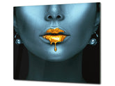 UNIQUE Tempered GLASS Kitchen Board –Scratch Resistant Glass Cutting Board – MEASURES: SINGLE: 60 x 52 cm (23,62” x 20,47”); DOUBLE: 30 x 52 cm (11,81” x 20,47”); D35 Art Series : Golden lips 2
