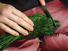 TEMPERED GLASS CHOPPING BOARD – Glass Cutting Board and Worktop Saver; MEASURES: SINGLE: 60 x 52 cm (23,62” x 20,47”); DOUBLE: 30 x 52 cm (11,81” x 20,47”); D36 Textures Series : White and red feathers