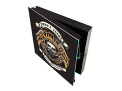 Caja Llavero con 50 ganchos para pequeña empresa K03 Cráneo de morotista en camiseta