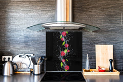 Glass kitchen splashback – Glass upstand BS09 Water splash Series: Raspberries In Water