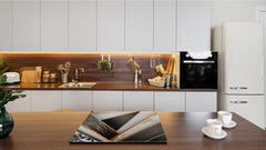 TEMPERED GLASS CHOPPING BOARD – Glass Cutting Board and Worktop Saver – Worktop protector; MEASURES: SINGLE: 60 x 52 cm (23,62” x 20,47”); DOUBLE: 30 x 52 cm (11,81” x 20,47”); D30 Decorative Surfaces Series: Black and white interwoven with gold 2