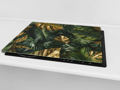 Induction Cooktop Cover Kitchen Board – Impact Resistant Glass Pastry Board – Heat resistant; MEASURES: SINGLE: 60 x 52 cm (23,62” x 20,47”); DOUBLE: 30 x 52 cm (11,81” x 20,47”); D31 Tropical Leaves Series: Gold-green jungle
