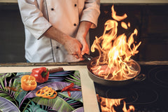 Induction Cooktop Cover Kitchen Board – Impact Resistant Glass Pastry Board – Heat resistant; MEASURES: SINGLE: 60 x 52 cm (23,62” x 20,47”); DOUBLE: 30 x 52 cm (11,81” x 20,47”); D31 Tropical Leaves Series: Exotic pattern 2