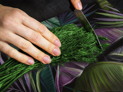 Induction Cooktop Cover Kitchen Board – Impact Resistant Glass Pastry Board – Heat resistant; MEASURES: SINGLE: 60 x 52 cm (23,62” x 20,47”); DOUBLE: 30 x 52 cm (11,81” x 20,47”); D31 Tropical Leaves Series: Dark exotic pattern