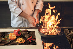 Induction Cooktop Cover Kitchen Board – Impact Resistant Glass Pastry Board – Heat resistant; MEASURES: SINGLE: 60 x 52 cm (23,62” x 20,47”); DOUBLE: 30 x 52 cm (11,81” x 20,47”); D31 Tropical Leaves Series: Bronze banana leaves