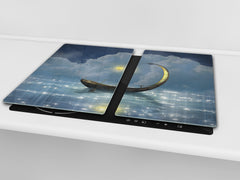 Glass Pastry Board 60D18: A lonely boat