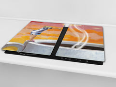 Glass Pastry Board 60D18: Hopping for coffee