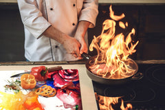 Worktop saver and Pastry Board – Cooktop saver; Series: Outside Series DD19 Woman 12