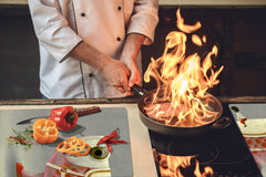 Enorm Küchenbrett aus Hartglas und Induktionskochplattenabdeckung; Food series DD16: African food