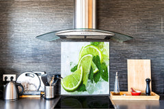 Glass kitchen splashback – Glass upstand BS09 Water splash Series: Lime Ice Cubes