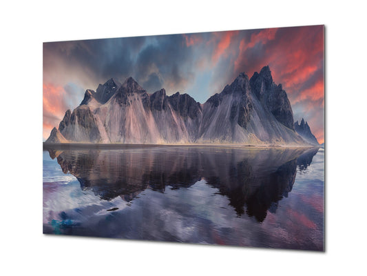 Graphic Art Print on Glass - Beautiful Quality Glass Print Picture SART01C Nature Series: Vestrahorn mountain in Iceland