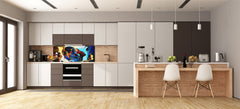 Wide-format glass kitchen panel with and w/o stainless steel metal back-coating: Stained human profiles
