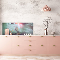 Glass kitchen panel with and w/o stainless steel back-coating: Stairway to heaven