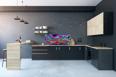 Glass kitchen panel with and w/o stainless steel back-coating: Magic space