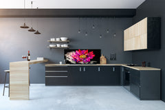 Tempered Glass magnetic and non magnetic splashback in wide-format: Flower on black background