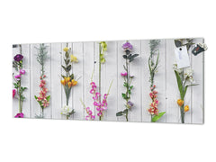 Glass splashback with metal backing - Kitchen glass panel: White wooden flower deco