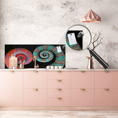 Glass kitchen panel with and w/o stainless steel back-coating: Chameleon tails