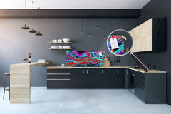 Glass kitchen panel with and w/o stainless steel back-coating: Magic space