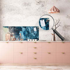 Glass kitchen panel with and w/o stainless steel back-coating: Paint in the water