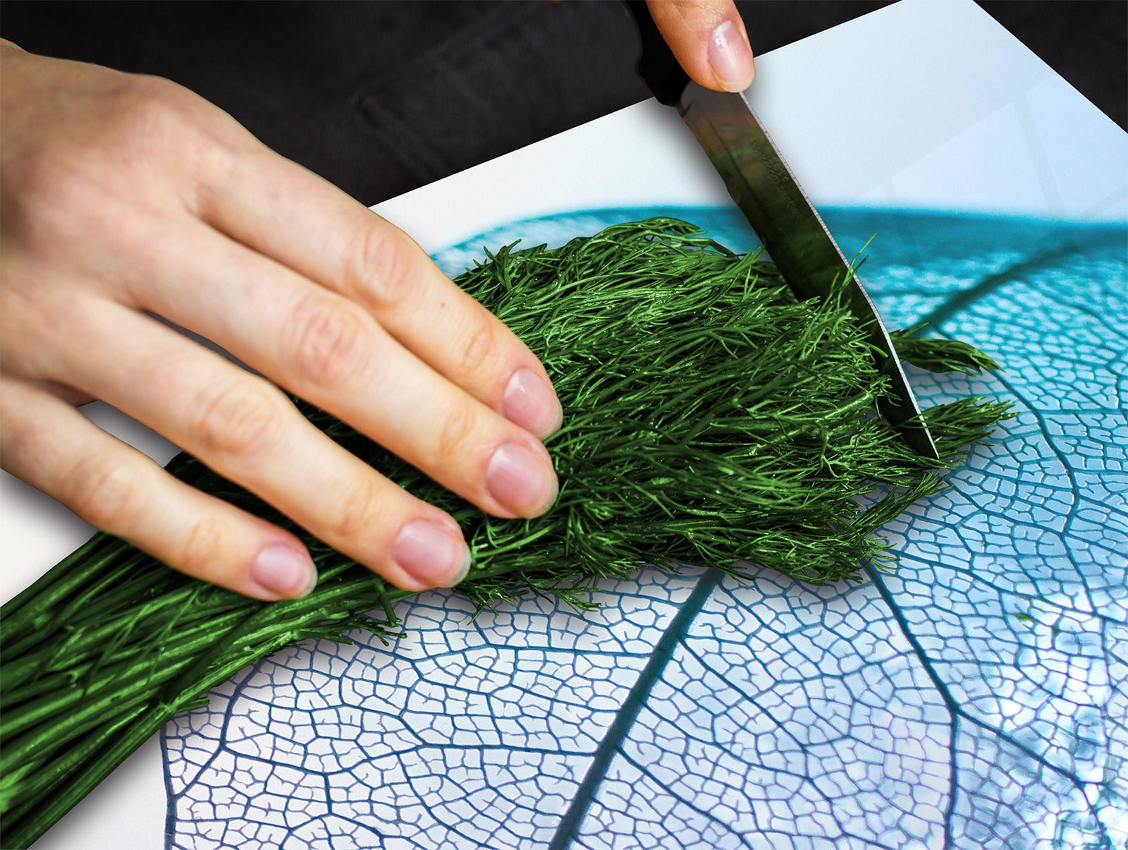 Tempered GLASS Cutting Board – Worktop saver and Pastry Board –- Glass Kitchen Board; MEASURES: SINGLE: 60 x 52 cm (23,62” x 20,47”); DOUBLE: 30 x 52 cm (11,81” x 20,47”); D34 Nature Series: Transparent blue leaf