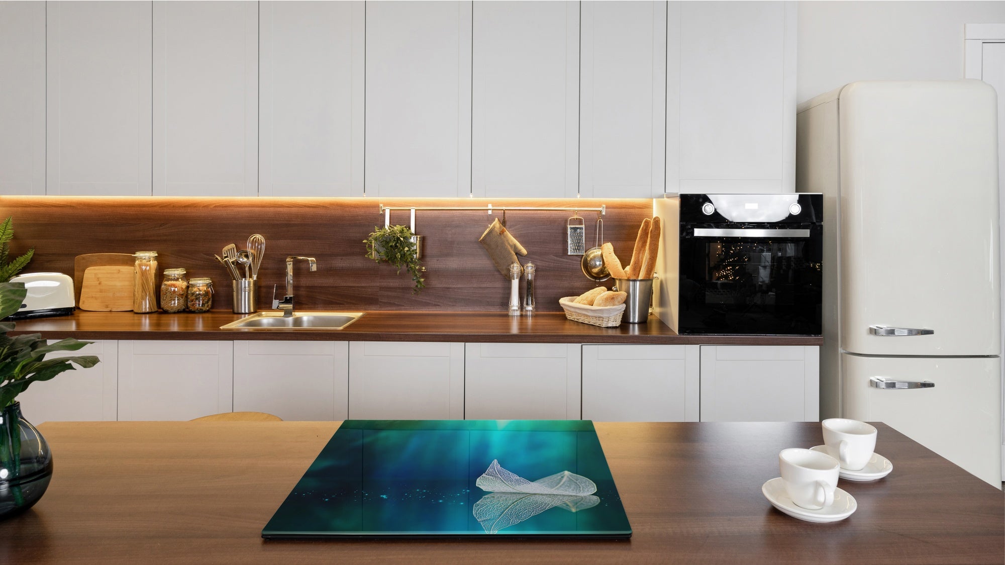 Tempered GLASS Cutting Board – Worktop saver and Pastry Board –- Glass Kitchen Board; MEASURES: SINGLE: 60 x 52 cm (23,62” x 20,47”); DOUBLE: 30 x 52 cm (11,81” x 20,47”); D34 Nature Series: Leaf on a mirror surface 2