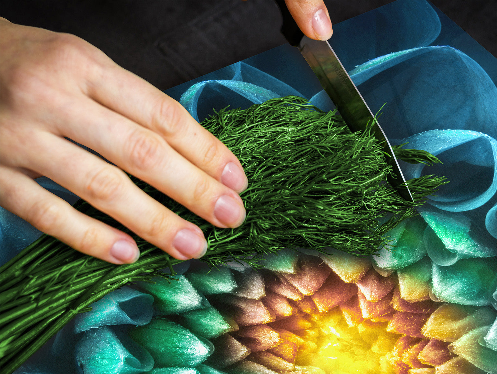 Tempered GLASS Cutting Board – Worktop saver and Pastry Board –- Glass Kitchen Board; MEASURES: SINGLE: 60 x 52 cm (23,62” x 20,47”); DOUBLE: 30 x 52 cm (11,81” x 20,47”); D34 Nature Series: Blue-green flower