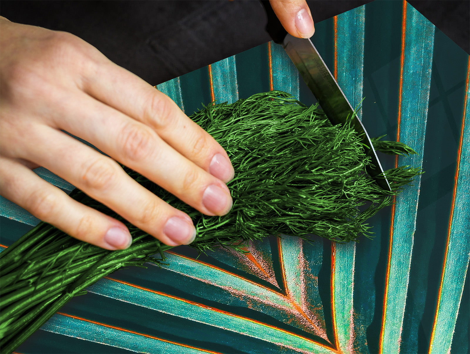 Tempered GLASS Cutting Board – Worktop saver and Pastry Board –- Glass Kitchen Board; MEASURES: SINGLE: 60 x 52 cm (23,62” x 20,47”); DOUBLE: 30 x 52 cm (11,81” x 20,47”); D34 Nature Series: Palm leaf