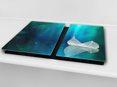 Tempered GLASS Cutting Board – Worktop saver and Pastry Board –- Glass Kitchen Board; MEASURES: SINGLE: 60 x 52 cm (23,62” x 20,47”); DOUBLE: 30 x 52 cm (11,81” x 20,47”); D34 Nature Series: Leaf on a mirror surface 2