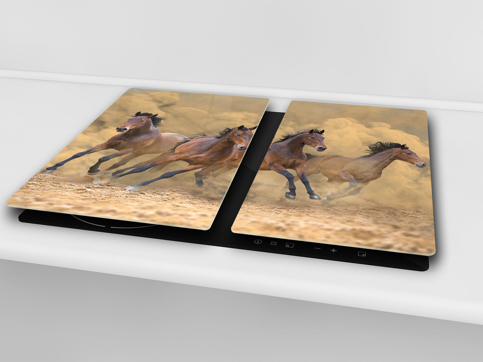 Induction Cooktop Cover Kitchen Board – Impact Resistant Glass Pastry Board; MEASURES: SINGLE: 60 x 52 cm (23,62” x 20,47”); DOUBLE: 30 x 52 cm (11,81” x 20,47”); D37 Animals Series : Galloping horses
