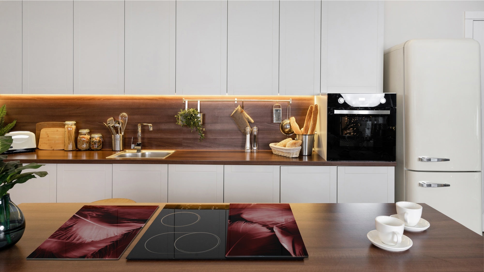 TEMPERED GLASS CHOPPING BOARD – Glass Cutting Board and Worktop Saver; MEASURES: SINGLE: 60 x 52 cm (23,62” x 20,47”); DOUBLE: 30 x 52 cm (11,81” x 20,47”); D36 Textures Series : White and red feathers