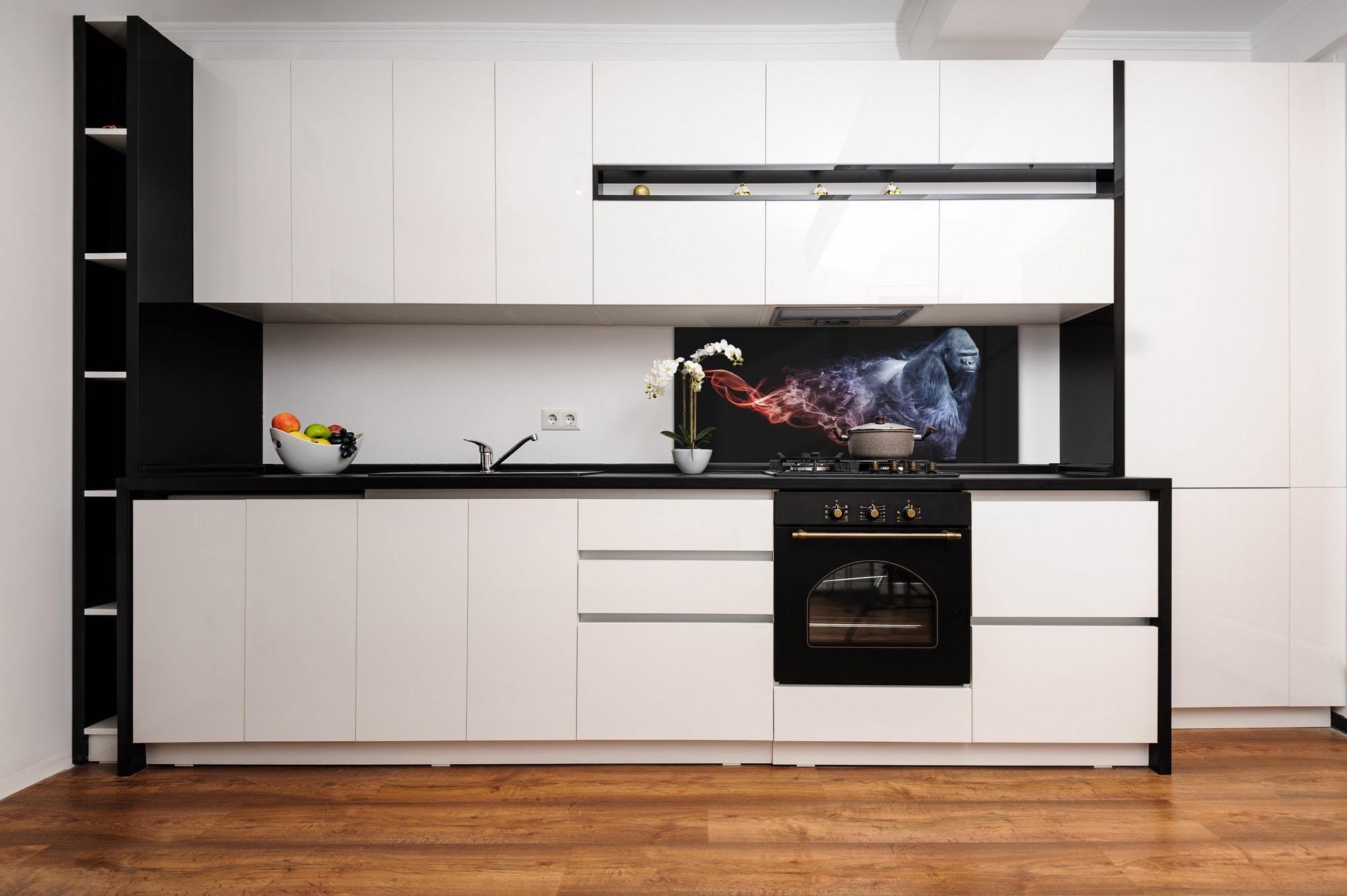 Stunning glass wall art - Wide format kitchen backsplash BBS32 w/wo magnetic properties : Animals series : Colourful gorilla