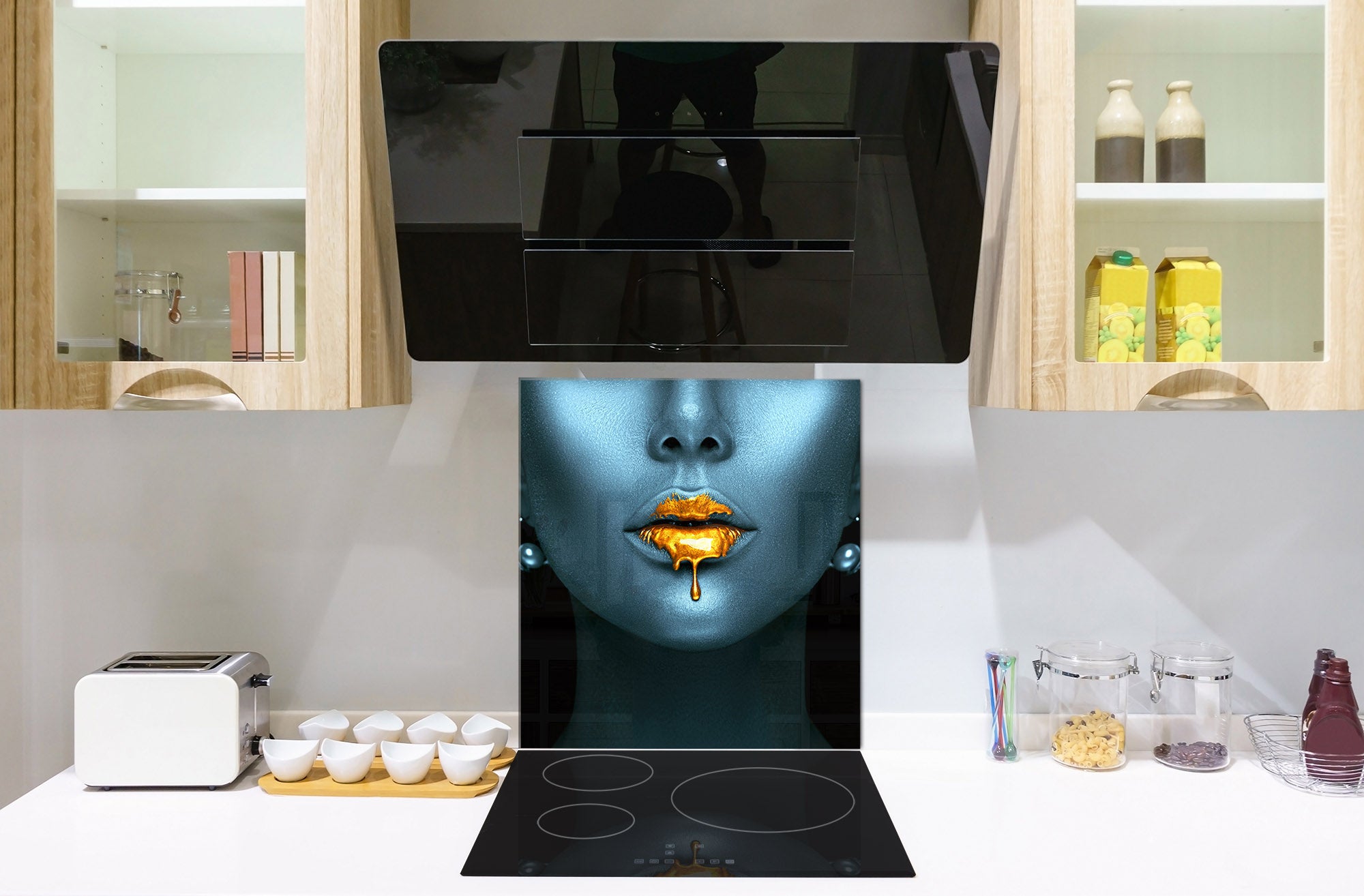 Unique Glass kitchen panel – Tempered Glass backsplash – Art design Glass Upstand NBS15: Art Series : Golden lips 2