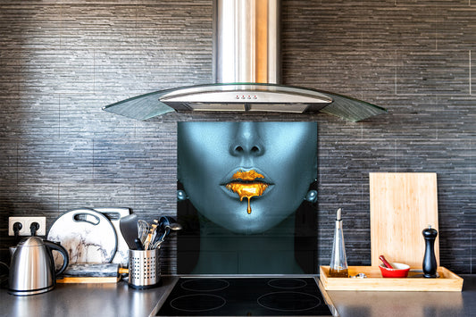 Unique Glass kitchen panel – Tempered Glass backsplash – Art design Glass Upstand NBS15: Art Series : Golden lips 2