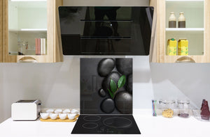 Originale pannello cucina vetro – Paraschizzi vetro – Pannello vetro artistico BS02 Serie pietre:  Foglia sulla pietra 2