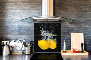 Glass kitchen splashback – Glass upstand BS09 Water splash Series: Lemon In Water