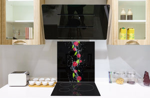 Glass kitchen splashback – Glass upstand BS09 Water splash Series: Raspberries In Water