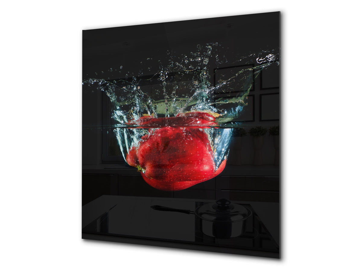 Glass kitchen splashback – Glass upstand BS09 Water splash Series: Peppers In Water 1