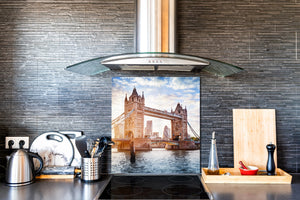 Tempered glass kitchen wall panel BS24 Bridges Series: Tower Bridge 2