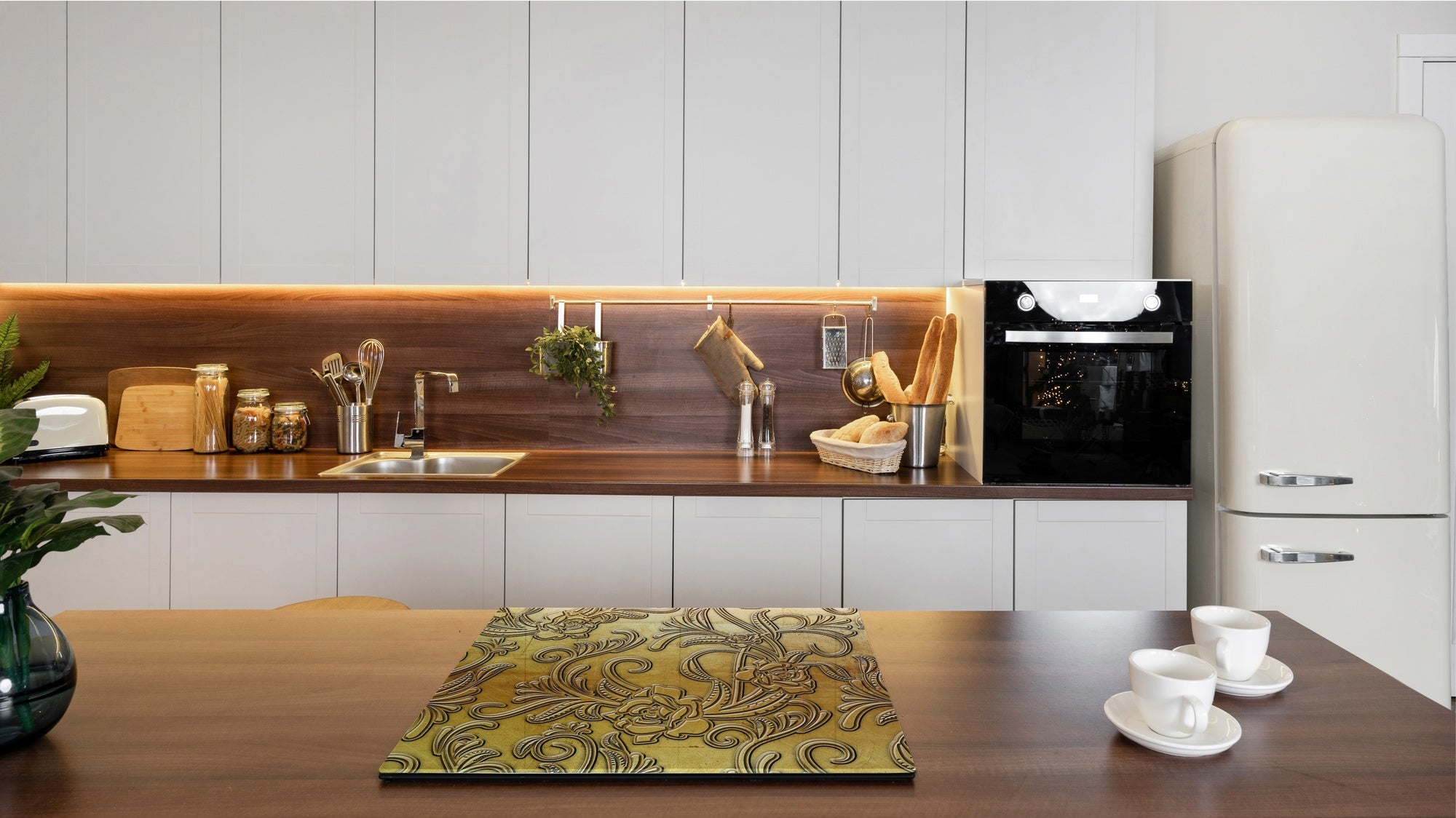 TEMPERED GLASS CHOPPING BOARD – Glass Cutting Board and Worktop Saver – Worktop protector; MEASURES: SINGLE: 60 x 52 cm (23,62” x 20,47”); DOUBLE: 30 x 52 cm (11,81” x 20,47”); D30 Decorative Surfaces Series: Metal flowers