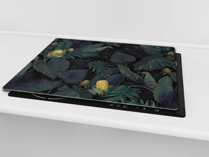 Induction Cooktop Cover Kitchen Board – Impact Resistant Glass Pastry Board – Heat resistant; MEASURES: SINGLE: 60 x 52 cm (23,62” x 20,47”); DOUBLE: 30 x 52 cm (11,81” x 20,47”); D31 Tropical Leaves Series: Leafy wallpaper