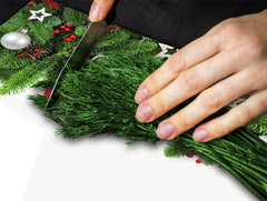CUTTING BOARD and Cooktop Cover ;D20 Christmas Series: Christmas garland
