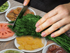 Arbeitsplattenschoner und Nudelbrett 60D02: Delikatessen 1