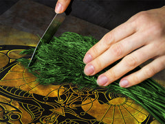 Glass Cutting Board 60D15: Egyptian figure