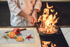 TEMPERED GLASS CHOPPING BOARD – Glass Cutting Board and Worktop Saver – Worktop protector; MEASURES: SINGLE: 60 x 52 cm (23,62” x 20,47”); DOUBLE: 30 x 52 cm (11,81” x 20,47”); D30 Decorative Surfaces Series: White hexagons