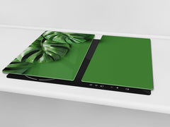 Induction Cooktop Cover Kitchen Board – Impact Resistant Glass Pastry Board – Heat resistant; MEASURES: SINGLE: 60 x 52 cm (23,62” x 20,47”); DOUBLE: 30 x 52 cm (11,81” x 20,47”); D31 Tropical Leaves Series: Green monstera deliciosa