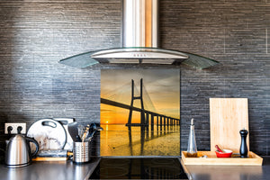 Einzigartiges Glas-Küchenpanel – Hartglas-Rückwand – Kunstdesign Glasaufkantung BS20 Serie Meerwasser:  West Bridge