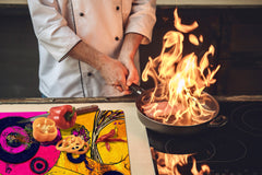 Worktop saver and Pastry Board – Cooktop saver; Series: Outside Series DD19 Purple circles