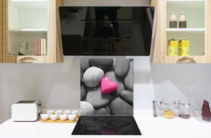 Einzigartiges Glas-Küchenpanel – Hartglas-Rückwand – Kunstdesign Glasaufkantung BS02 Serie Stein: Gray Heart