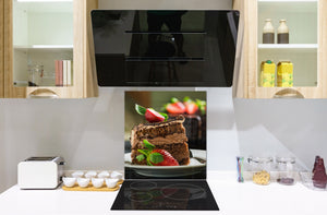 Glasrückwand mit atemberaubendem Aufdruck – Küchenwandpaneele aus gehärtetem Glas BS07 Serie Desserts:  Strawberry Cake 1