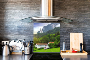 Glasrückwand mit atemberaubendem Aufdruck – Küchenwandpaneele aus gehärtetem Glas BS25 Serie Städte:  Castle On The Hill